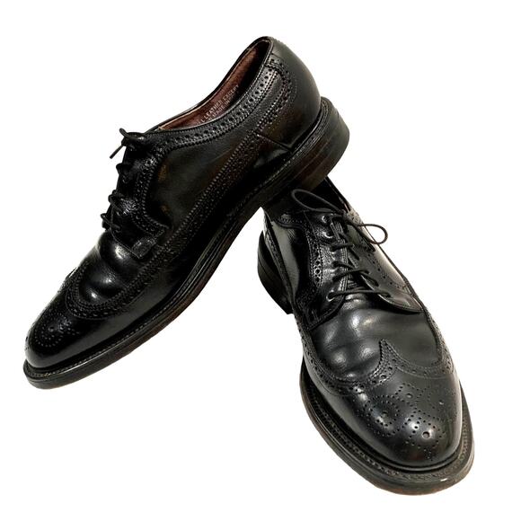 Vintage Hanover Black Leather Wingtips Longwings | USA 9.5 EEE - Picture 1 of 9